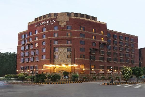 "Luxury and Comfort: Family Hotels in Lahore You Must Try"