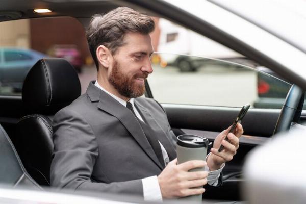 Hire a Driver for Long Distance: Experience Comfort and Safety on Your Journey