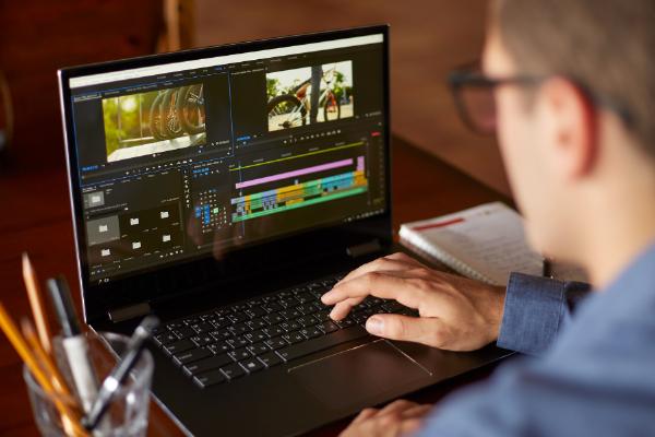 Rotoscoping: A Visual Journey From Sketchpad to Superhero