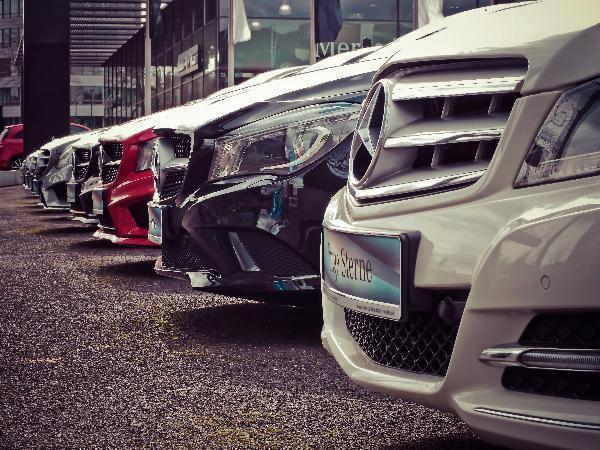 Exploring the Benefits of Private Car Rental Companies