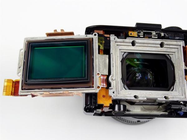 CMOS Image Sensor Trends in 2024: Shaping the Future of Imaging Technology