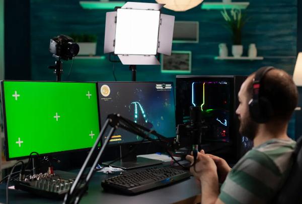The Psychology of Backdrop Selection: How Viewer Perception Is Affected by Green Screen Option