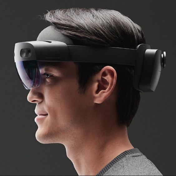Mixed Reality(MR) Smart Glasses Market to Witness Rise in Revenues By 2033