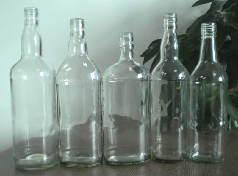 Glass Bottles Manufacturing Plant Project Report 2024: Industry Analysis, and Raw Materials Cost