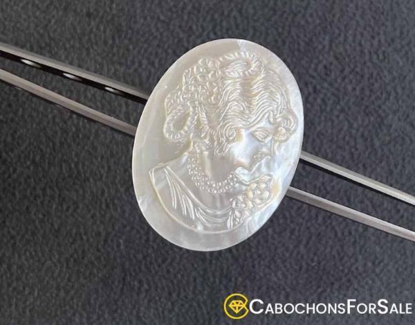 Mother of Pearl Gemstone: A Symbol of Protection and Serenity