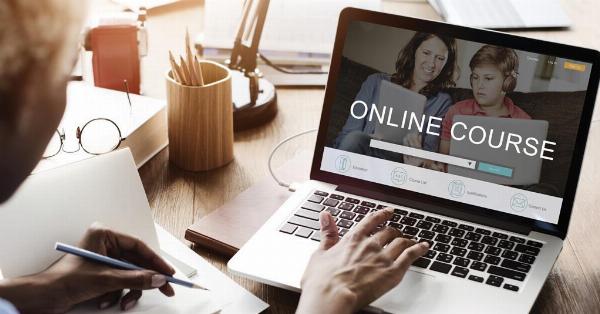 The Rise of Online Courses: A Paradigm Shift in Education