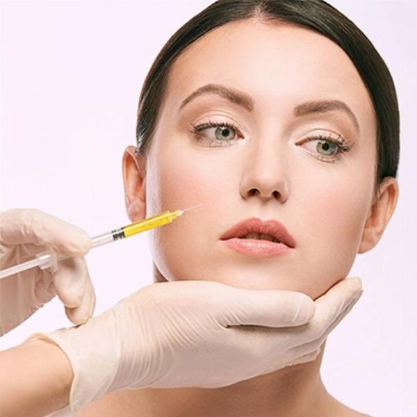 How Glutathione Helps Protect Your Skin Against Sun Damage