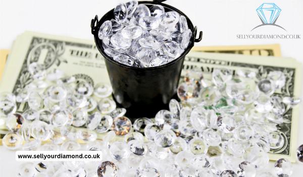 What is the Process for Selling Loose Diamonds in Hatton Garden?