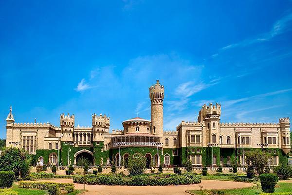 Uncovering the Beauty of Bangalore Palace: Must-Know Travel Tips