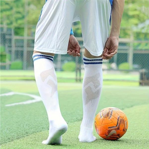 Sports Socks Market to Experience Significant Growth by 2030