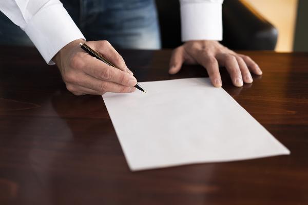 Comprehensive Legal Document Drafting Services in Dubai - IP Wise Solution