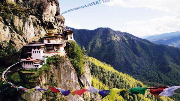 Discover Romance with a Sikkim Honeymoon Package