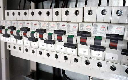 Circuit Breaker Buyers Provided by TheCircuitbreakersource