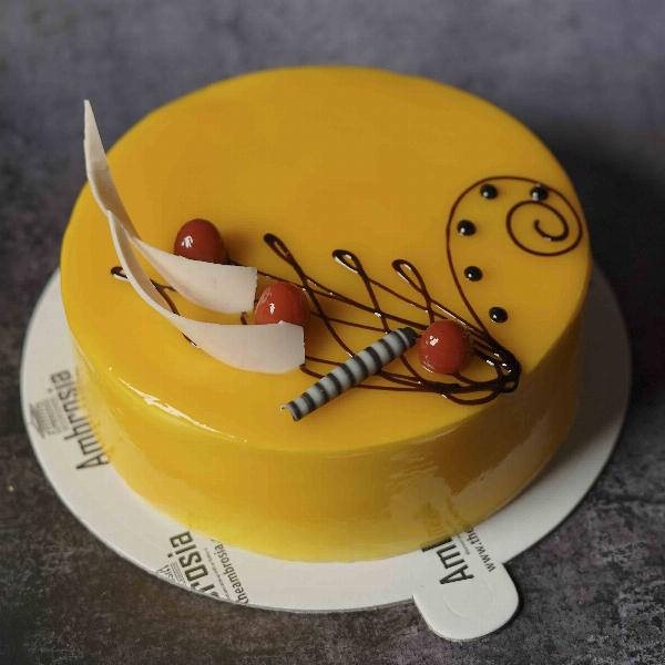 Café Sweetness: Personalized Cakes That Tell Your Story in Islamabad