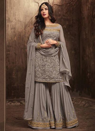 The Ultimate Guide to Choosing the Perfect Salwar Kameez for Your Body Type