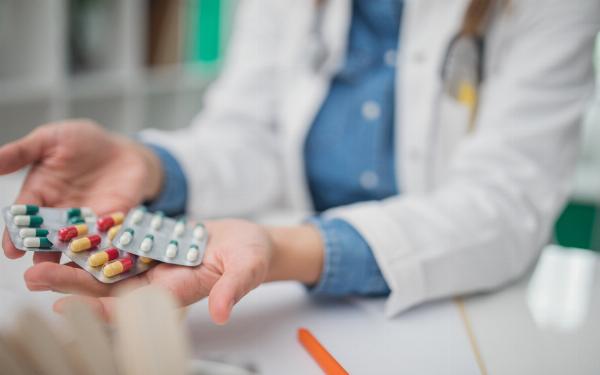 Amoxicillin for Bacterial Infections: How It Works