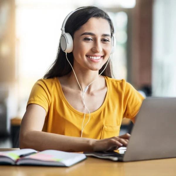 Best Books and Online Resources for IELTS Test Preparation