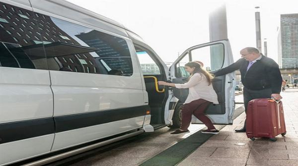 Airport Shuttle Bus Perth: The Ultimate Convenience of Door-to-Door Service
