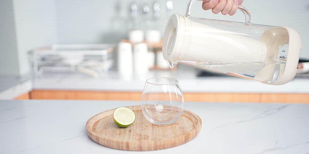 The Elegance and Practicality of Glass Water Pitchers: A Comprehensive Exploration