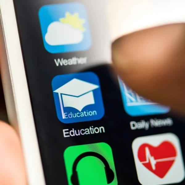 Best Apps and Tools to Aid in Your CELPIP Test Preparation