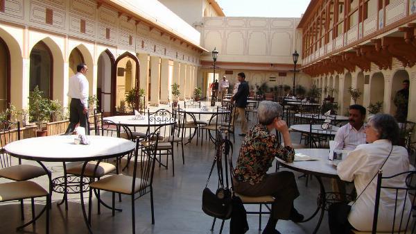 Best Cafés in Jaipur: Where to Sip, Savor, and Socialize