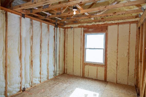 Top Benefits Of Working with A Polyurethane Insulation Contractor In Laurel, MT