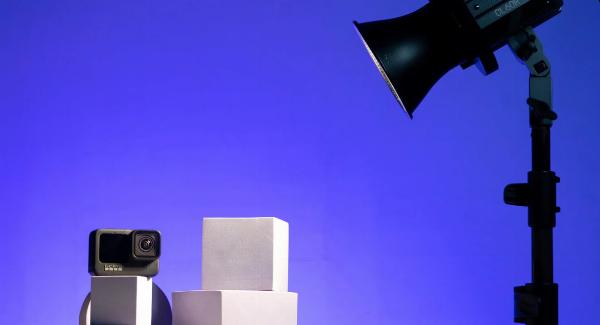 Showcasing Products Effectively: Adoremyspace's Approach to High-Quality Product Photography