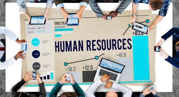 Top 10 Cutting-Edge HR Dissertation Topics for 2024: A Comprehensive Guide