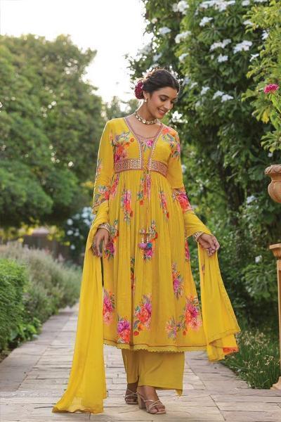 How to Choose the Best Plus Size Salwar Suits for Your Body Type