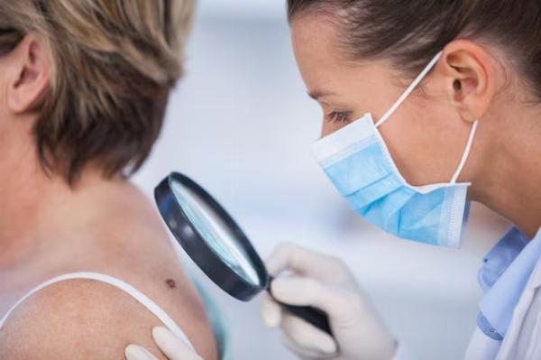 Risk Assessment: Dermoscopy in Skin Cancer Screening