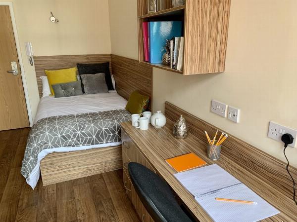 Finding the Perfect Student Halls Chester: Why Cloud Student Homes is Your Ideal Choice