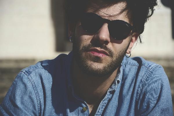 How Attractive Am I? Discover Your True Appeal with Photoeval
