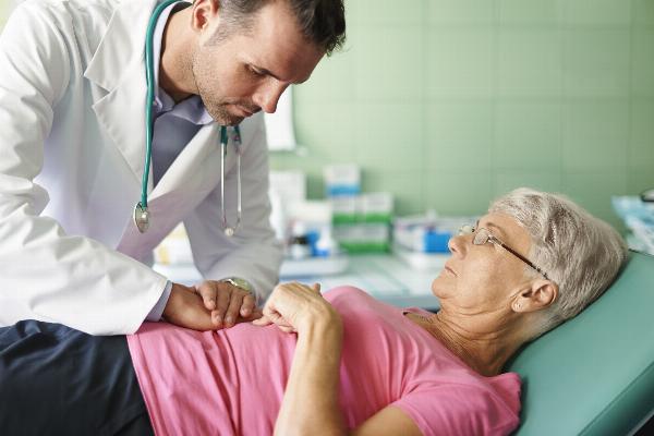 Comprehensive Internal Medicine and Finding the Best Diabetes Specialist Doctor in Zirakpur