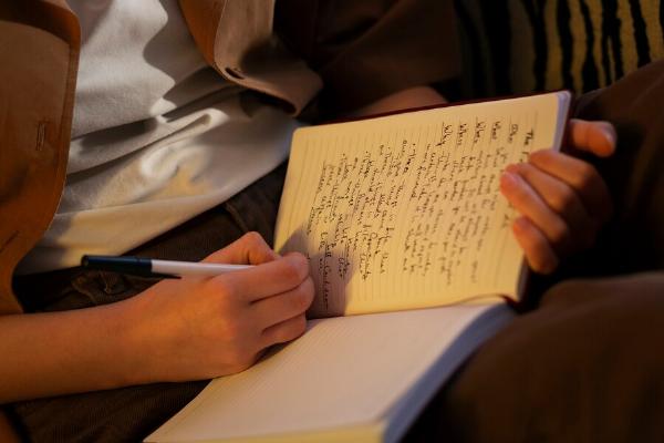 Essential Urdu A Level Past Paper Tips