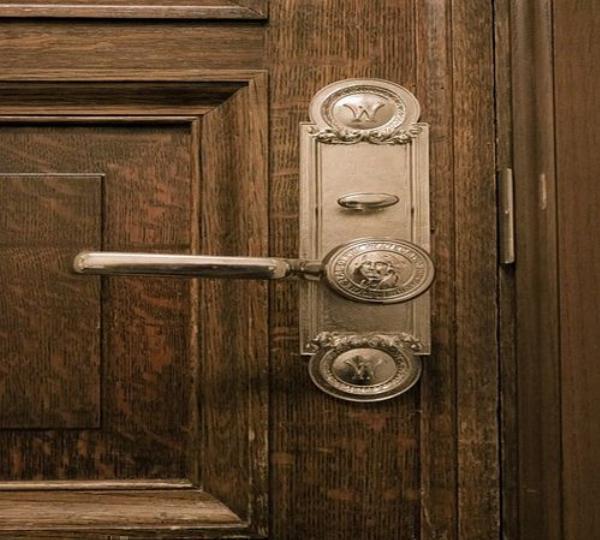 The Popularity of Black Door Handles: Why They’re a Fashionable Choice