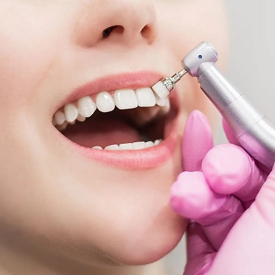 How Do You Find a Qualified Cosmetic Dentist?