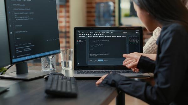 How Shopify Developers Transformed E-Commerce Businesses
