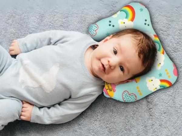 How To Safely Use A Head Pillow For Baby