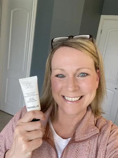 One Shade for All: How Does Perbelle CC Cream Simplify Your Beauty Routine?