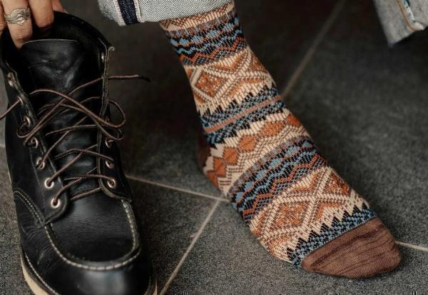 Stand Out in Style: The Best Men’s Funky Pattern Socks for Every Occasion