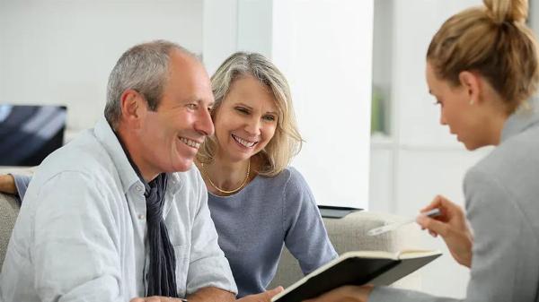 What Role Does a Family Life Insurance Plan Agent Play in Your Financial Planning?