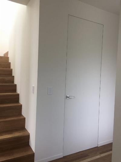 Frameless Doors: The Ultimate Blend of Modern Design and Functionality