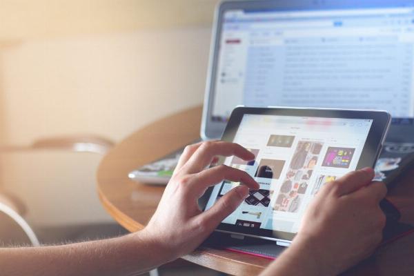 Solusi Modern: E-Toll, Shopee, GoBiz, Flip, dan Apartemen