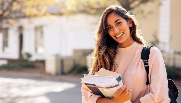 How to Choose the Right Study Abroad Program?