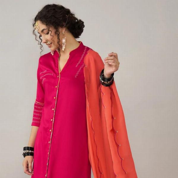 5 Must-Have Stylish Kurta Sets For Navratri