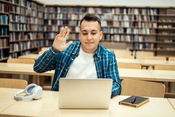 How Edexcel Online Classes Help Students Succeed in Exams