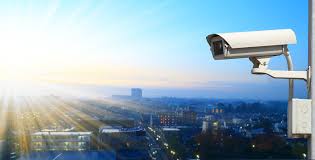 How to Choose the Right CC Camera for Commercial Buildings