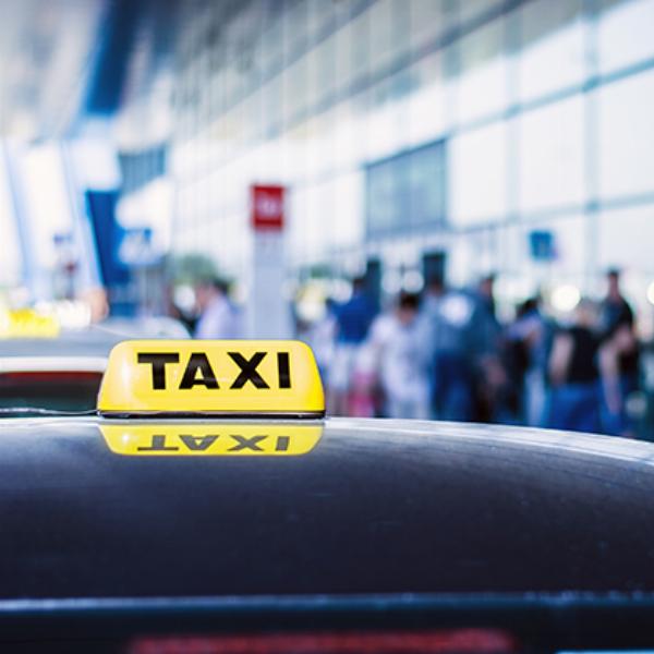 Affordable Taxi Service from Airport to City Center