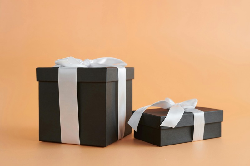 Tailoring Corporate Gifts: Best Diwali Gift Items for Employees