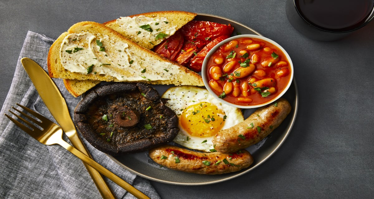 The Quintessential English Breakfast: A Timeless Tradition